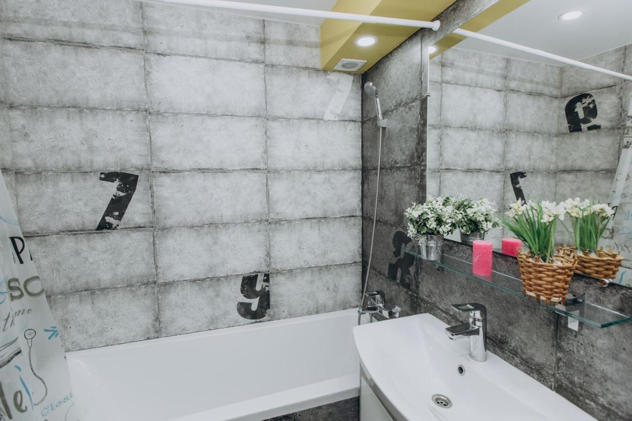 סומי Luxury Apartments Neer Lavina מראה חיצוני תמונה